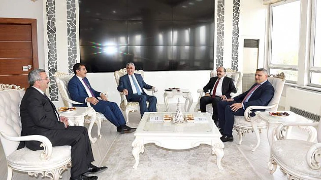 Malatya Ticaret Ve Sanayide Dengeli Büyüyen Bir İlimiz