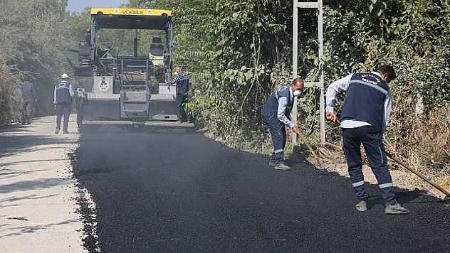 Hasırcılar'a 25 Bin 500 Metrekare Sıcak Asfalt Serimi Yapıldı