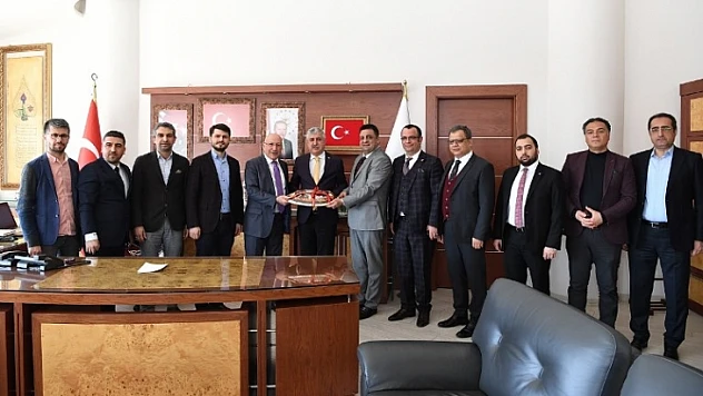 Türk Amerikan İş Adamları Derneğinden Başkan Polat'a Ziyaret