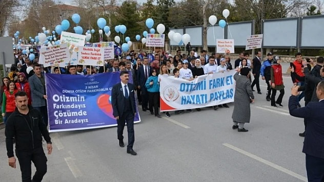 2 Nisan Dünya Otizm Farkındalık Yürüyüşü Yapıldı