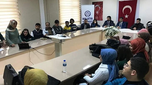 Turgut Özal Üniversitesi Öğrencileri 'Malatya Kent Konseyi'ni Anlattı