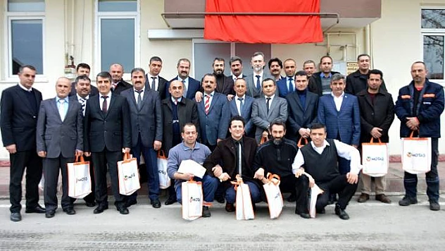 20 Yılını Dolduran Personele 'Teşekkür Belgesi'