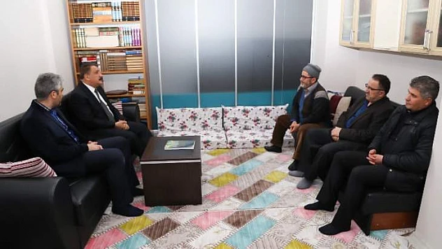 Başkan Gürkan, Safa Vakfı'nı Ziyaret Etti