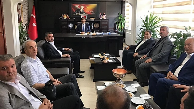 MHP Heyeti Hekimhan'da...