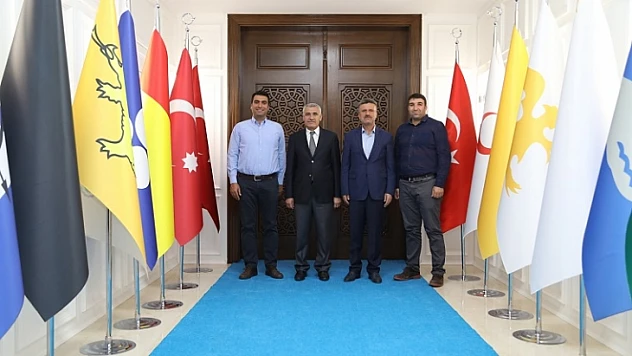 AK Parti Elazığ İl Başkanı Gürgöze, Başkan Güder'i Ziyaret Etti