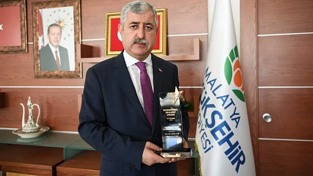 Atık Yönetimi Alanında Uluslararası İdeal Kent Ödülü Malatya'nın