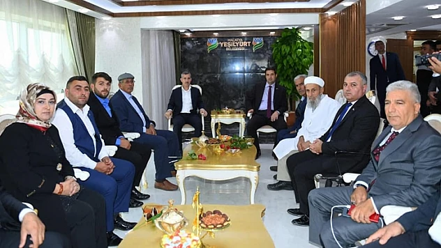 Şehitlerimizin Emanetleri, Başımızın Tâcıdır