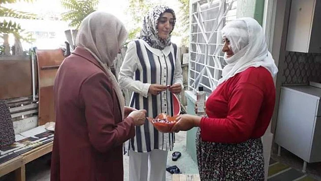 MHP'den İhtiyaç Sahibi Ailelere Ziyaret