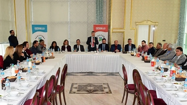 Çınar, Hizmetlerimizde Sizlerin Emek ve Alın Teriniz Var