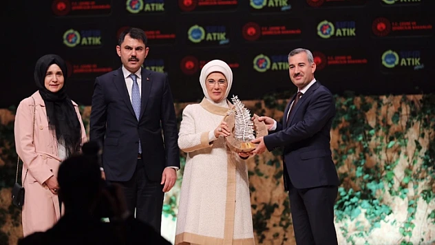 Çınar, 1.359 Belediye Arasında İlk 5'e Girmek Büyük Bir Onur