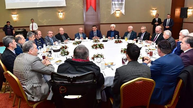 Başkan Gürkan, Yerel Ve Yaygın Medya Temsilcileri İle Bir Araya Geldi