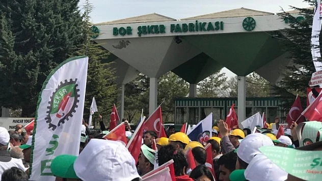 Ağbaba, Ülkeyi Çiftlik Gibi Yönetiyorlar