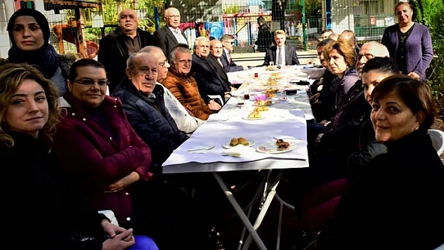 Vali Baruş, Mahalle Muhtarlarını Ziyaret Etti