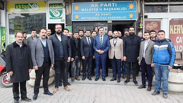 Tüfenkci, AK Parti Gençlerin Önünü Açan Siyasi Partidir