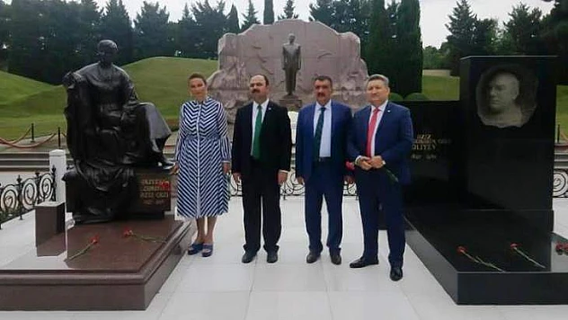 Başkan Gürkan, Azerbaycan'da