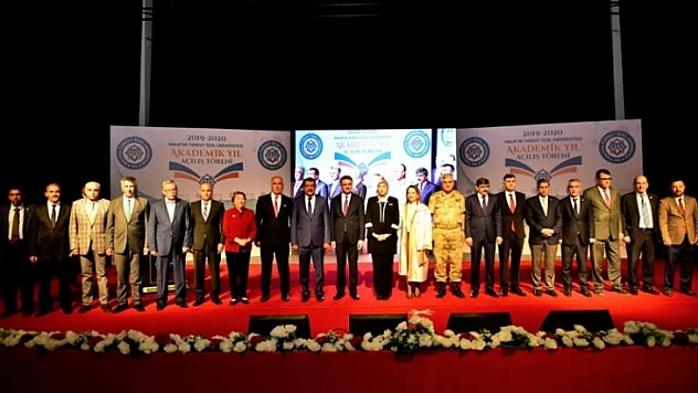 Vali Baruş TÖÜ'nün Akademik Yılı Açılış Törenine Katıldı