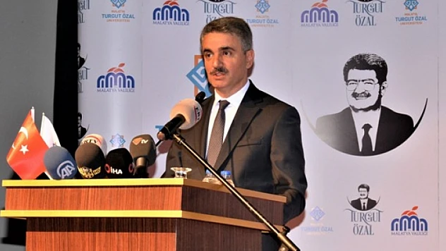 Malatya'da 8.Cumhurbaşkanı Özal'ı Anma Programı Düzenlendi