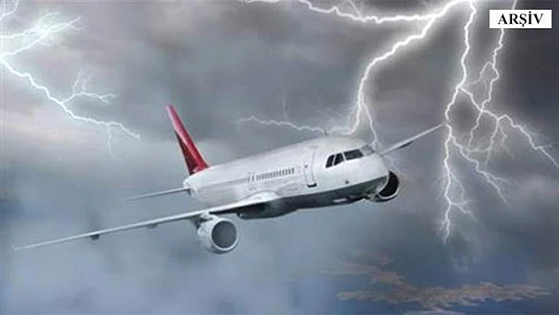 Uçak Havalimanına İnemedi!