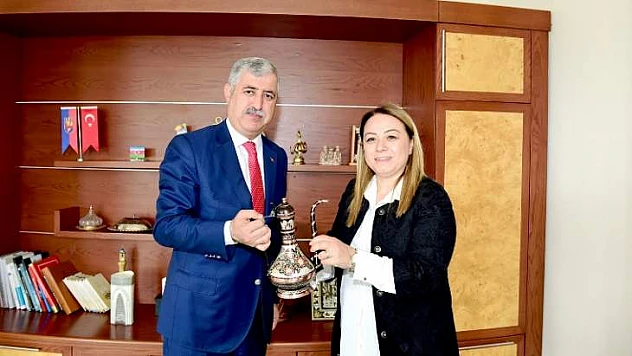 Yeni Rektör Aysun Bay Karabulut Başkan Polat'ı Ziyaret Etti