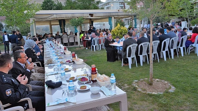 Darende'de Şehit Yakınları, Gaziler, Yetim ve Öksüzler İle İftar