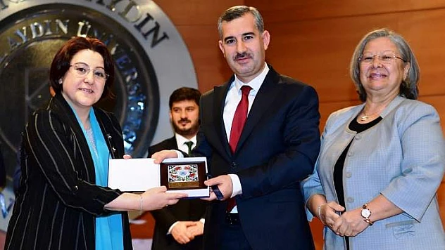 Gönüllere Dokunmadan Mutlu Şehirler Kurulamaz