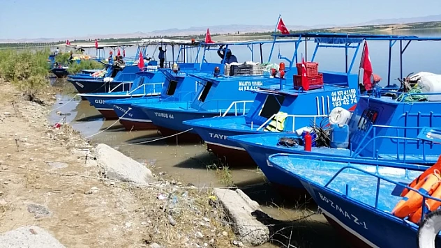 Büyükşehir Belediyesi Balıkçı Teknelerinin Denetimlerini Yapıyor
