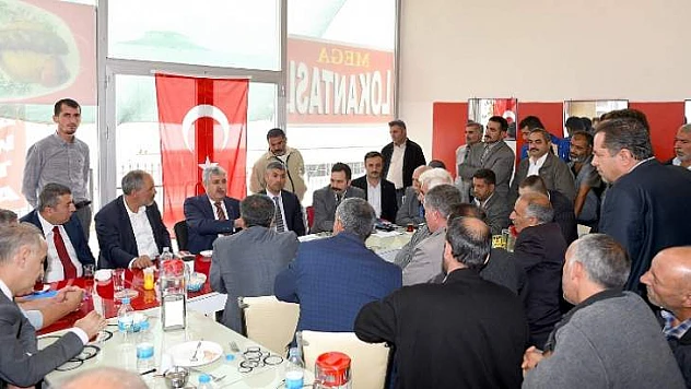 Başkan Polat Doğu Garajı Esnafıyla Bir Araya Geldi