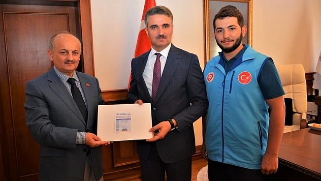 Vali Baruş, Kurbanını Paylaş, Kardeşinle Yakınlaş