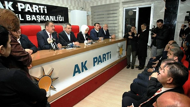 Hüzünlü Bir Kutlama İçin Buradayız