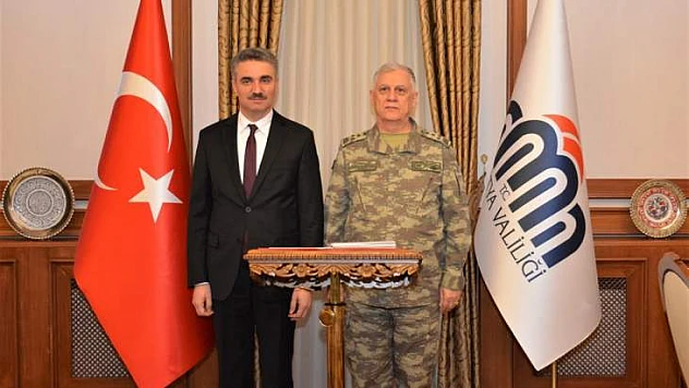 Orgeneral Dündar'dan Vali Baruş'a Ziyaret