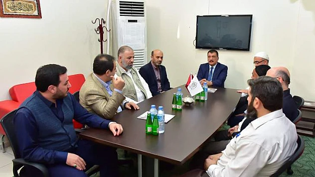 Başkan Gürkan, Semerkand Vakfı Yöneticileri İle İstişarede Bulundu