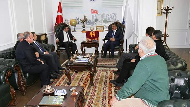 Başkan Gürkan, 'Siyasi Partiler, Memlekete Hizmet Etme Amacına Matuftur'