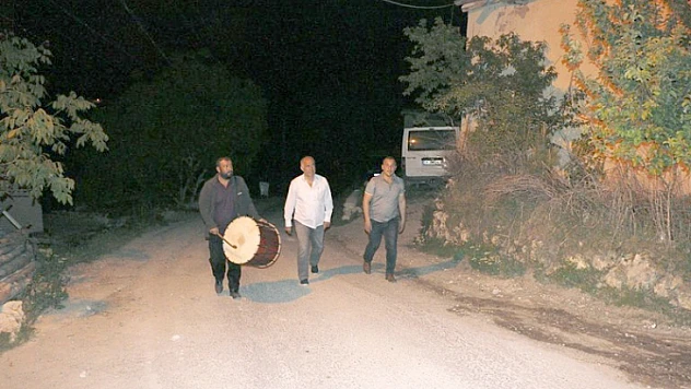 Karadağ, Mahalle Mahalle Geziyor