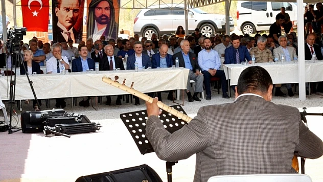 Vali Baruş Hüseyin Doğan Dede Anma Törenine Katıldı