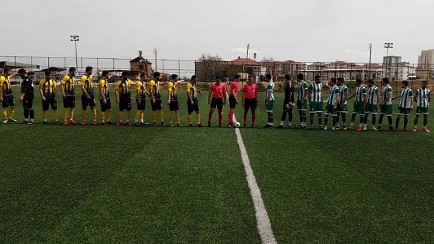 Malatya İdmanyurduspor – Darendespor Maçı Yarıda Kaldı