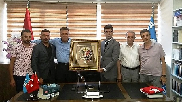 Ülkü Ocakları Başkanı Işık'a Hayırlı Olsun Ziyareti