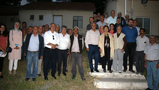 Başkan Karadağ, Mahalle Mahalle Geziyor