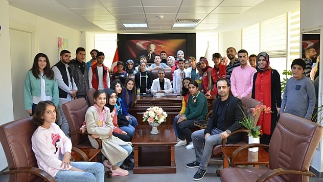 Öğrencilerin Hayallerini Çok Değerli Buluyorum