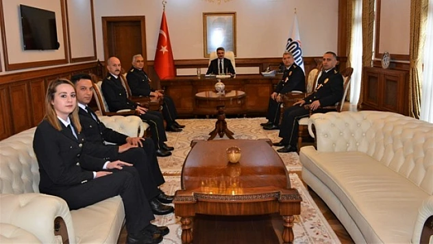 Emniyet Teşkilatından Vali Baruş'a Polis Haftası Ziyareti