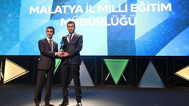 Malatya İl Milli Eğitim Müdürlüğü'ne 'Kristal Baret' Ödülü