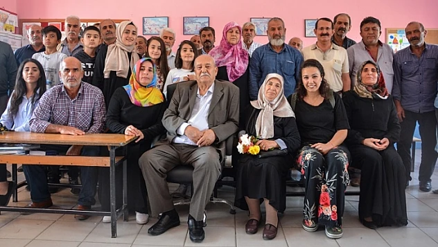 Görev Yaptığı Okula 56 Yıl Sonra 'Mektup'la Döndü