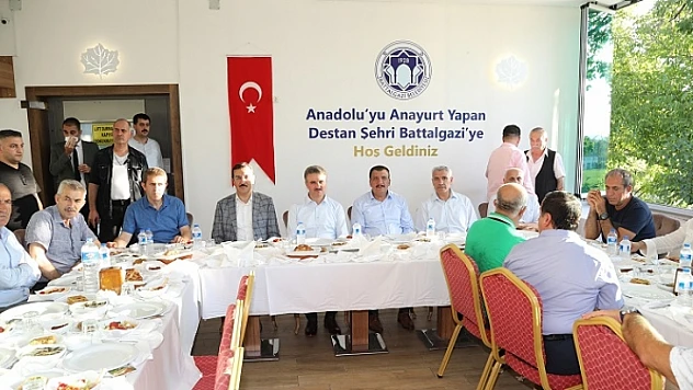 Vali Baruş, 'Malatya Çok Canlı Ve Renkli Günler Yaşıyor'