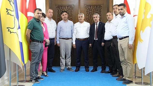 Kızılay Şube Başkanı Soylu, Başkan Güder'i Ziyaret Etti