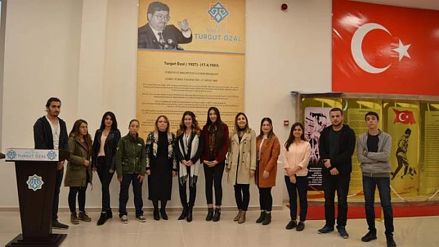 Sanatçı İpek Tuzcuoğlu, Öğrenciler İle Buluştu