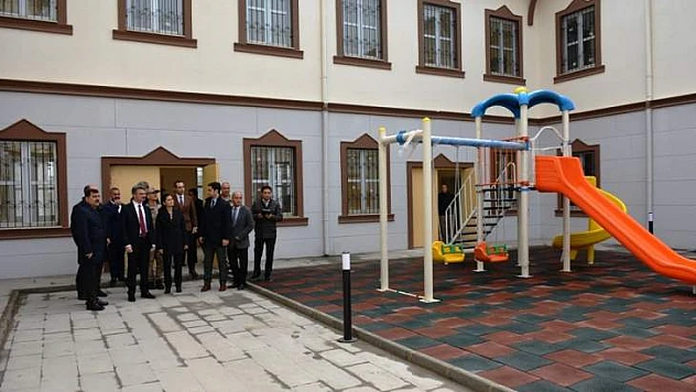 Vali Baruş, Mabek'te İncelemelerde Bulundu