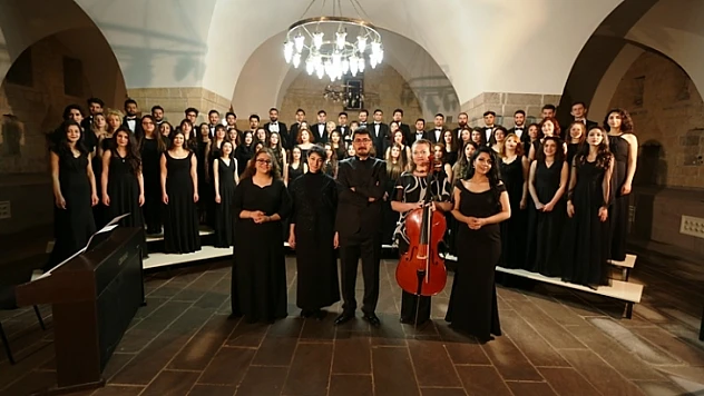 Üniversite Korosu Kadına Yönelik Şiddete Dikkati Çekecek