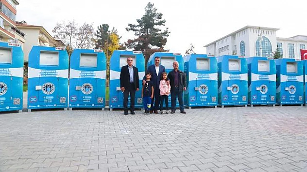 Kullanılmış Giysi Ve Ayakkabı Kumbaraları Yenilendi