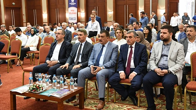 Fırat Havzası Tüm Yönleriyle Panelde Ele Alındı