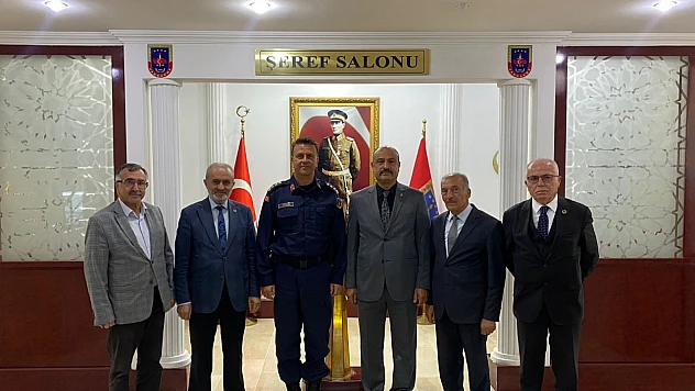 HAK-BİR Emekliler Derneğinden İl Jandarma Komutanlığına Ziyaret