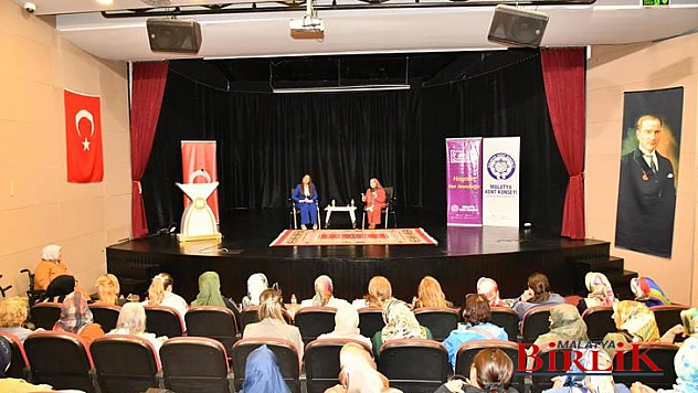 Hanife Yazıcı Şehitler İçin Hatim Programına Katıldı